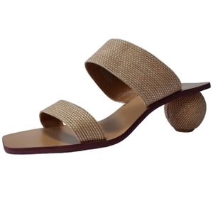 Torgeis Slip On Square Toe Ball Heel Mod Sandal Shoe Size 8.5 Natural